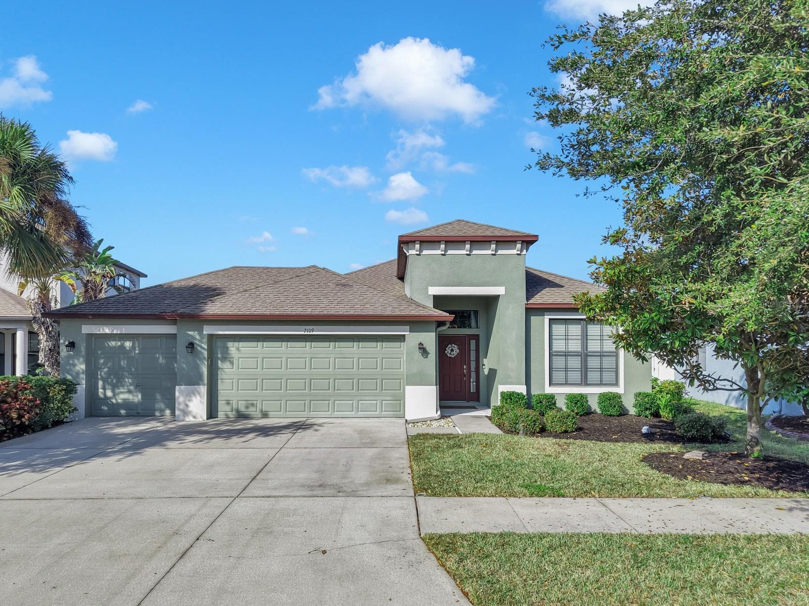 7109 SPINDLE TREE LN