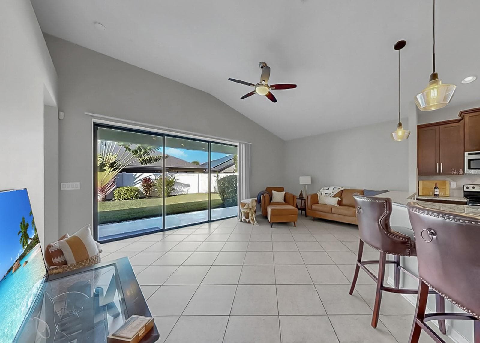 Living Room - 7109 SPINDLE TREE LN, RIVERVIEW