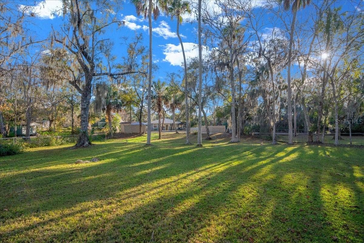 Single Family Residence at 12575 W FOSS GROVES PATH, INGLIS, photo 32 of 39