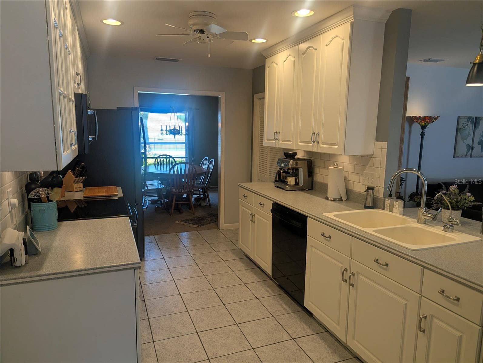 Kitchen sink and countertop - 5710 S BERNIE ST, TAMPA