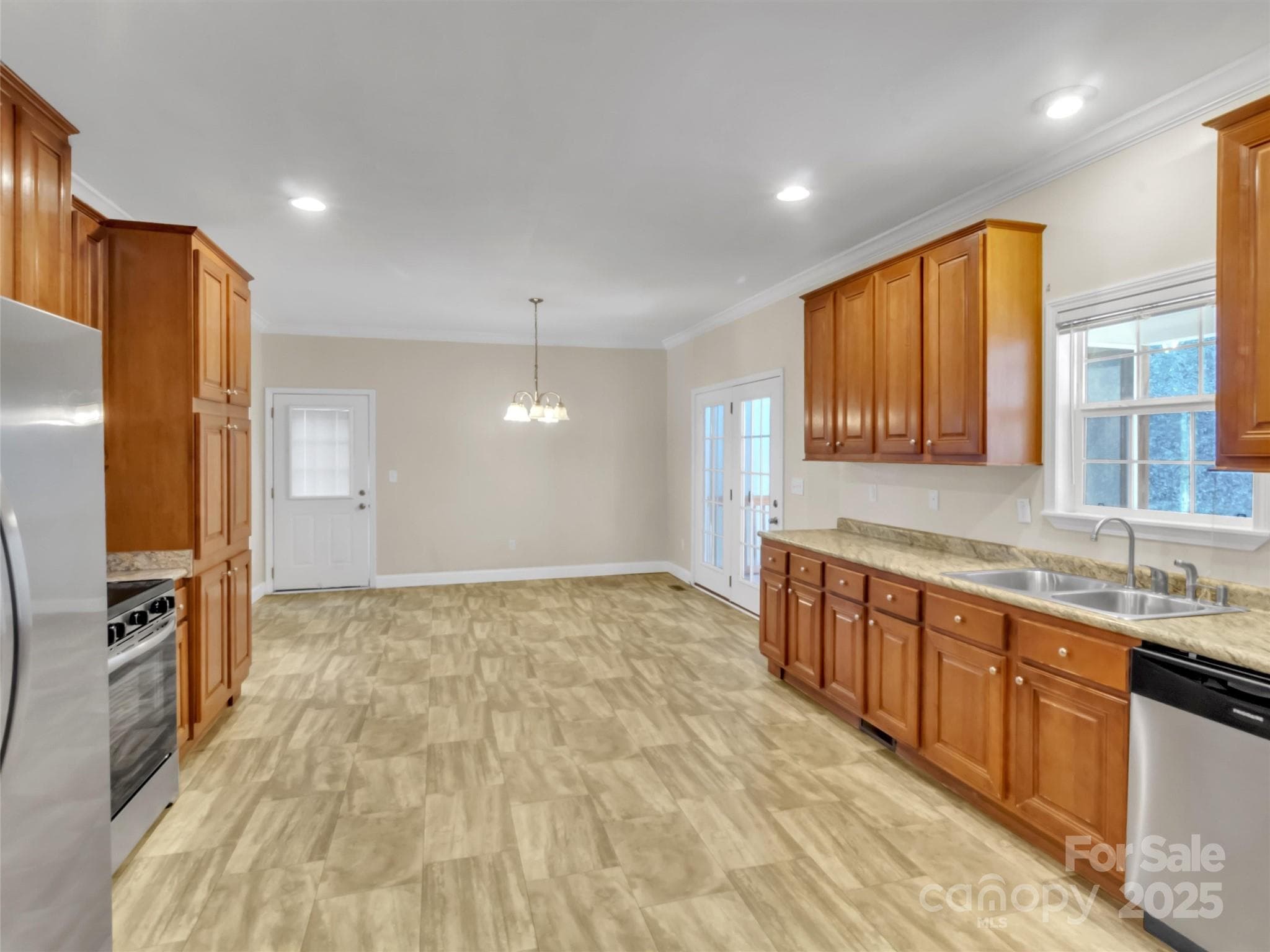 Single Family Residence at 284 Cutting Edge Drive, Sylva, photo 11 of 35