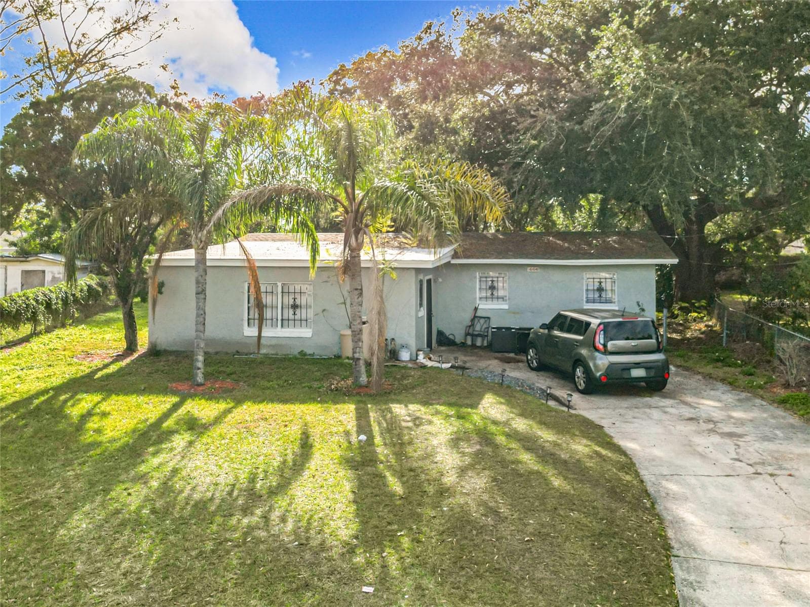 444 SUNNYVIEW CIR