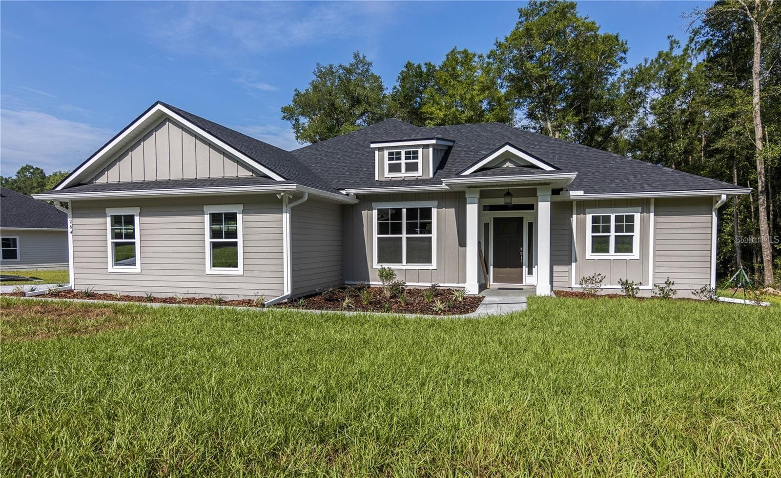 137 SW CADENCE GLN