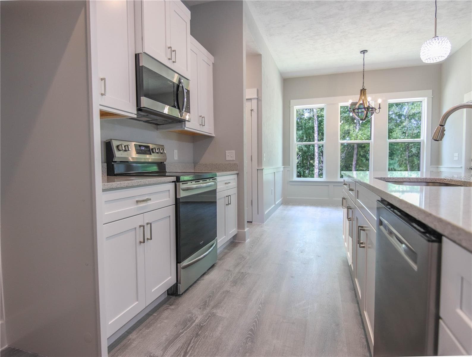 Single Family Residence at 137 SW CADENCE GLN, LAKE CITY, photo 3 of 24