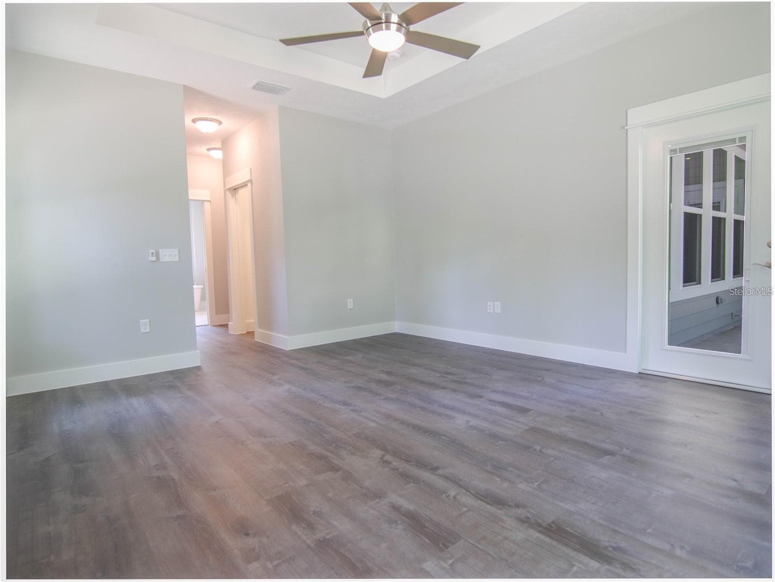 Single Family Residence at 137 SW CADENCE GLN, LAKE CITY, photo 11 of 24
