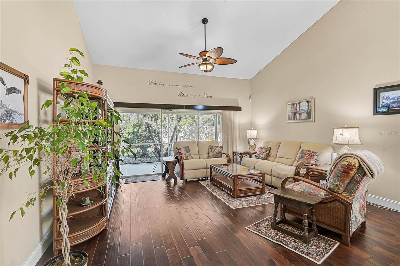 Single Family Residence at 4041 MURFIELD DR E, BRADENTON, photo 5 of 45