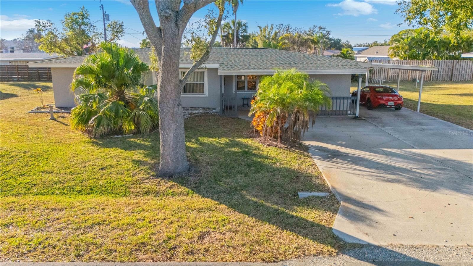 Single Family Residence at 524 SARABAY RD, OSPREY, photo 2 of 41
