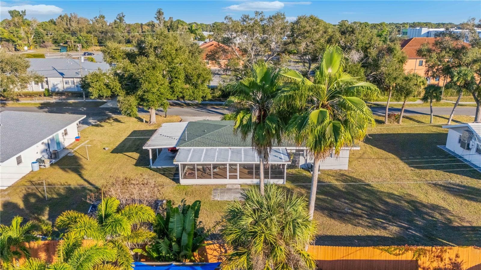 Single Family Residence at 524 SARABAY RD, OSPREY, photo 4 of 41