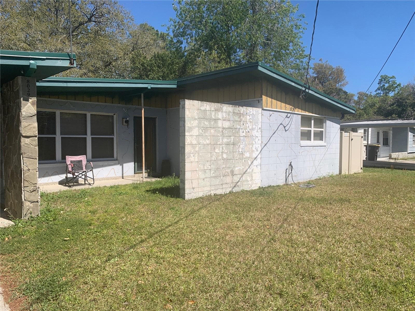 Single Family Residence at 8029 CHATEAU DR S, JACKSONVILLE, photo 3 of 14