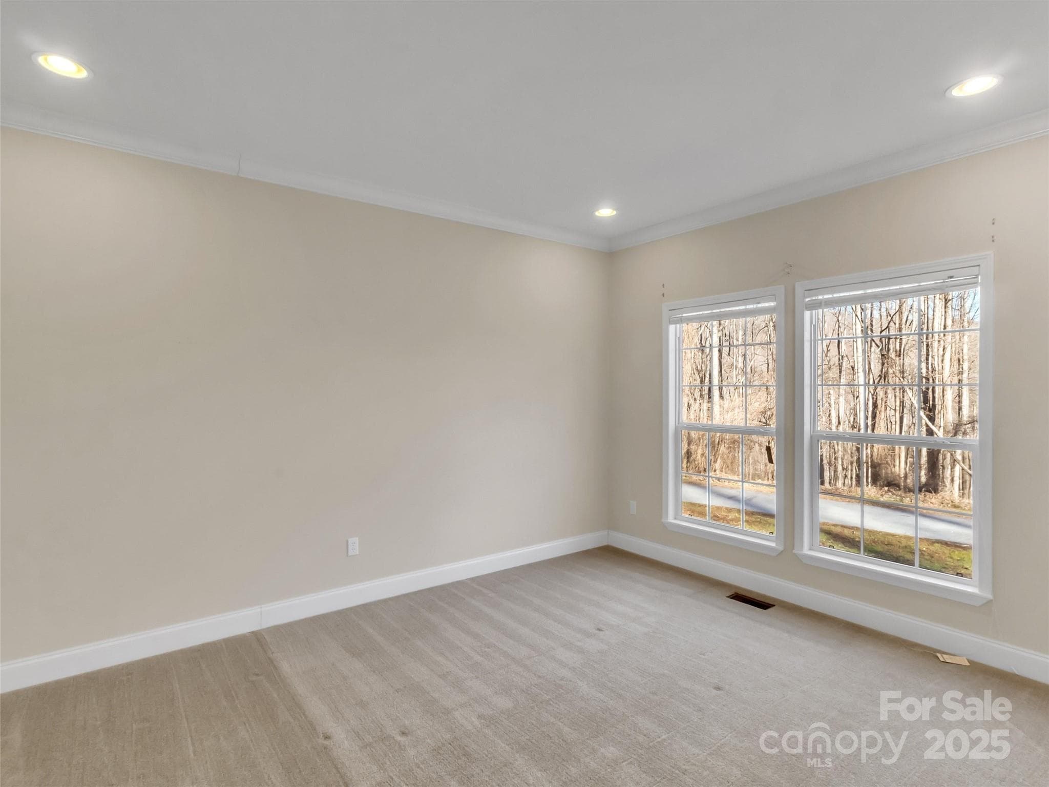 Single Family Residence at 284 Cutting Edge Drive, Sylva, photo 19 of 35