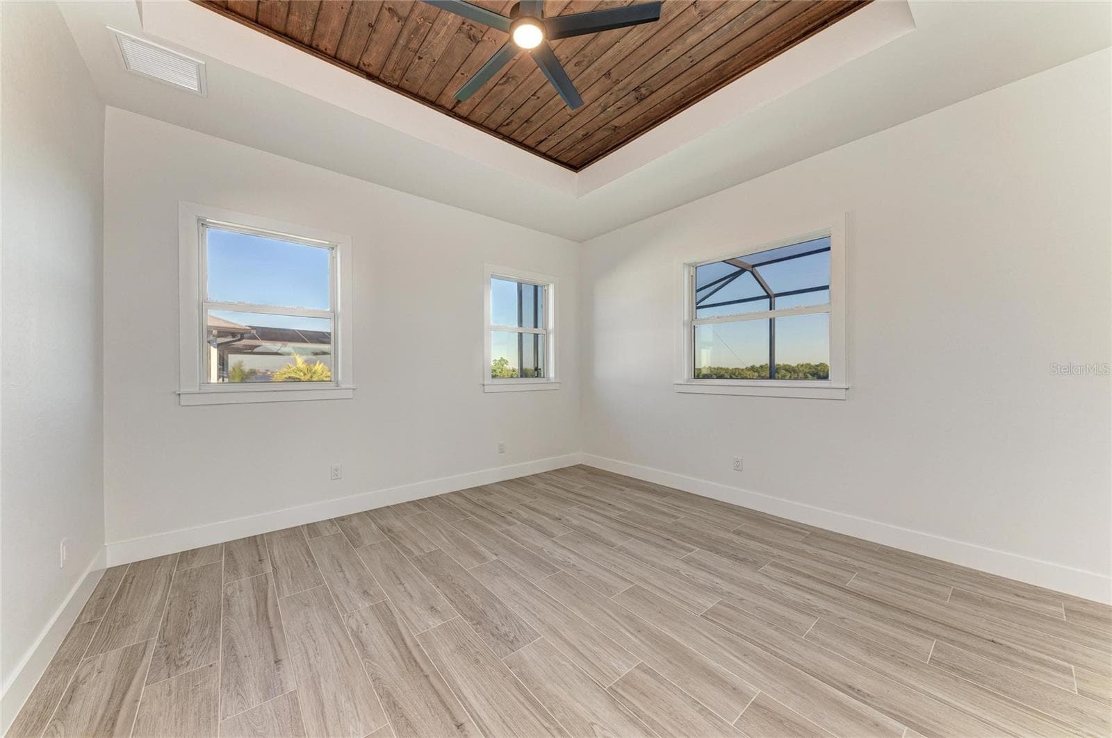 Single Family Residence at 3564 PEACE RIVER DR, PUNTA GORDA, photo 32 of 72