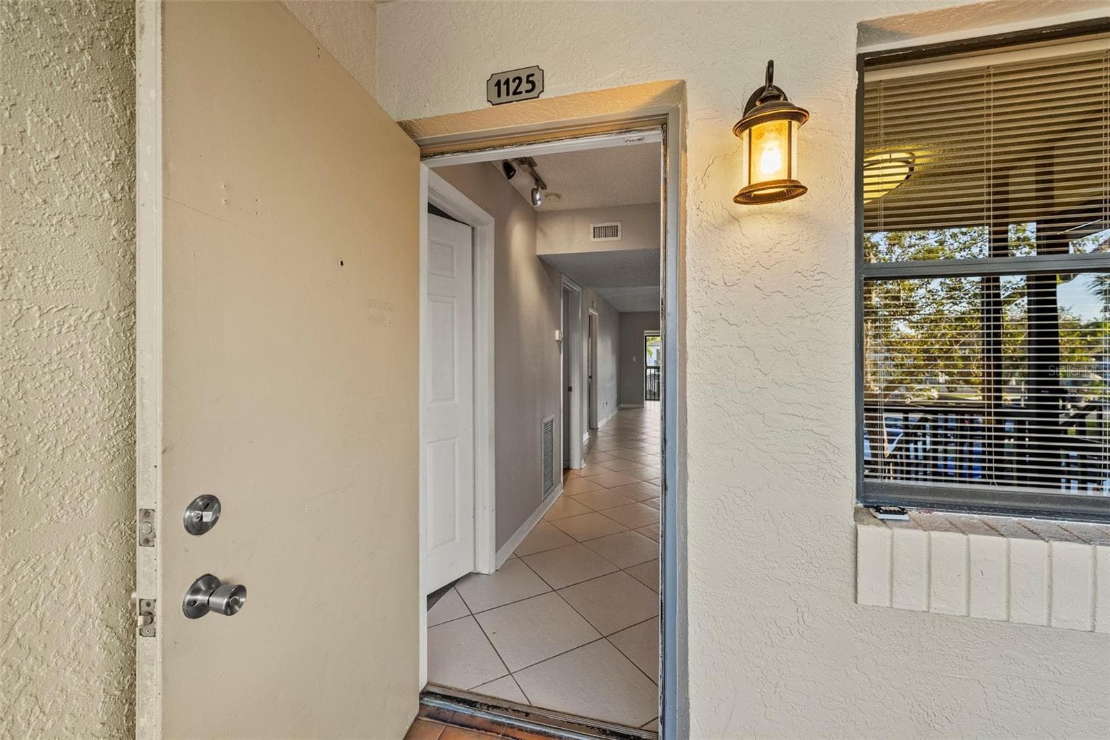 Condominium at 1918 PELICAN LANDING BLVD #1125, CLEARWATER, photo 4 of 36