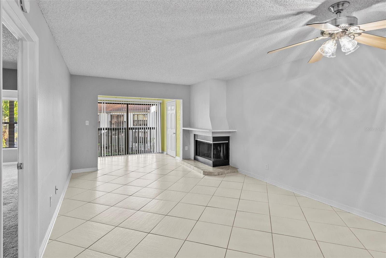 Condominium at 1918 PELICAN LANDING BLVD #1125, CLEARWATER, photo 6 of 36