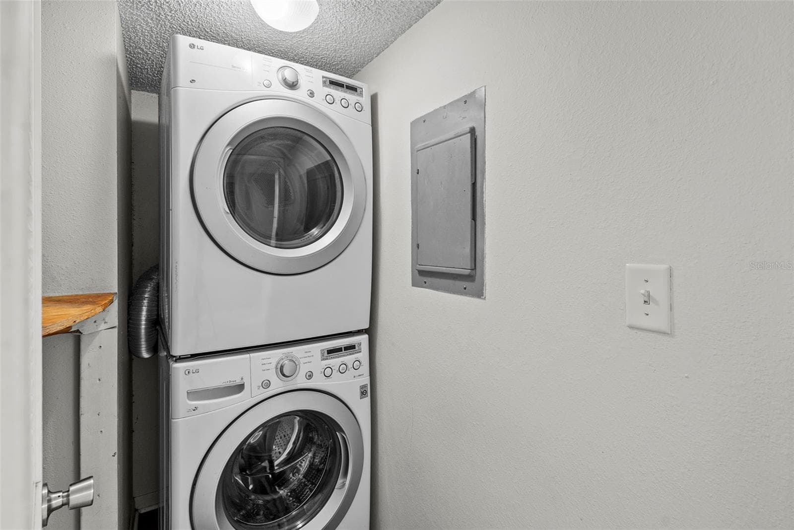 Condominium at 1918 PELICAN LANDING BLVD #1125, CLEARWATER, photo 20 of 36