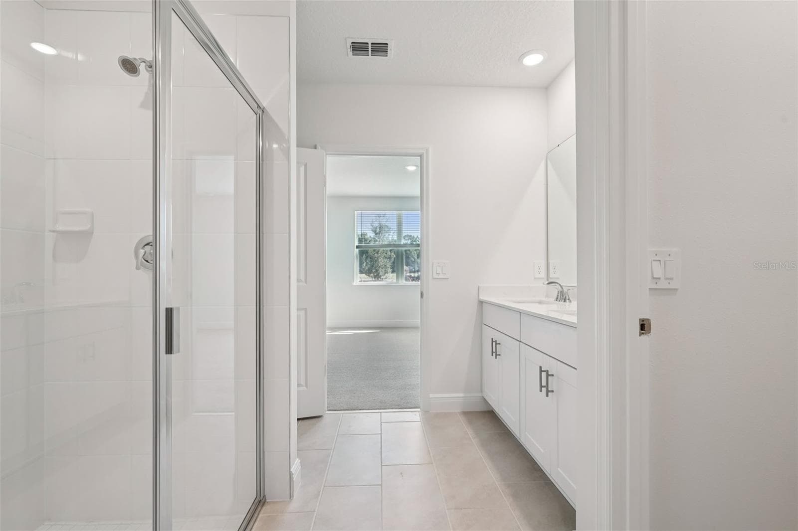 Single Family Residence at 851 SUNSHOWER DR, LADY LAKE, photo 26 of 31