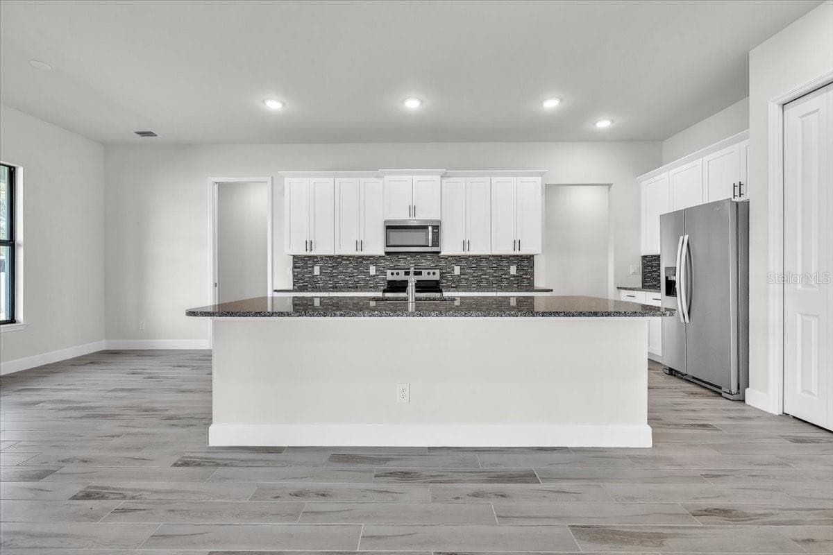 Single Family Residence at 459 NE 2ND PL, CAPE CORAL, photo 5 of 39