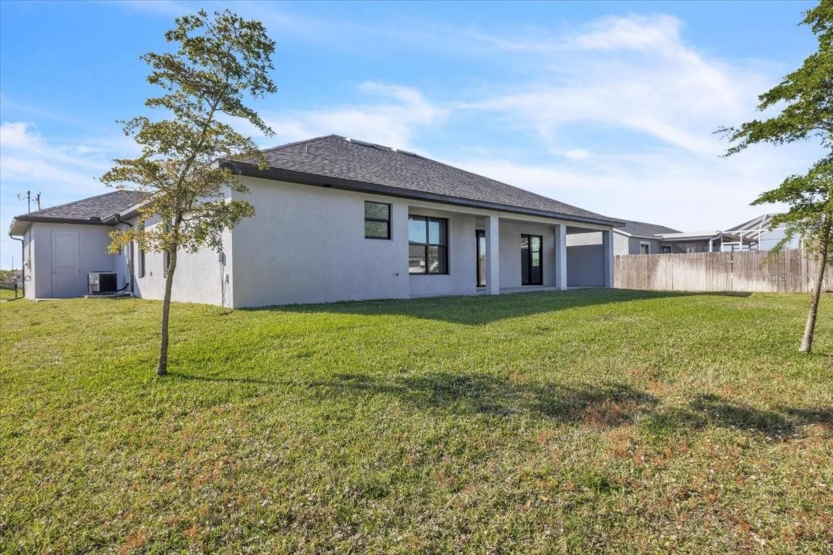Single Family Residence at 459 NE 2ND PL, CAPE CORAL, photo 32 of 39
