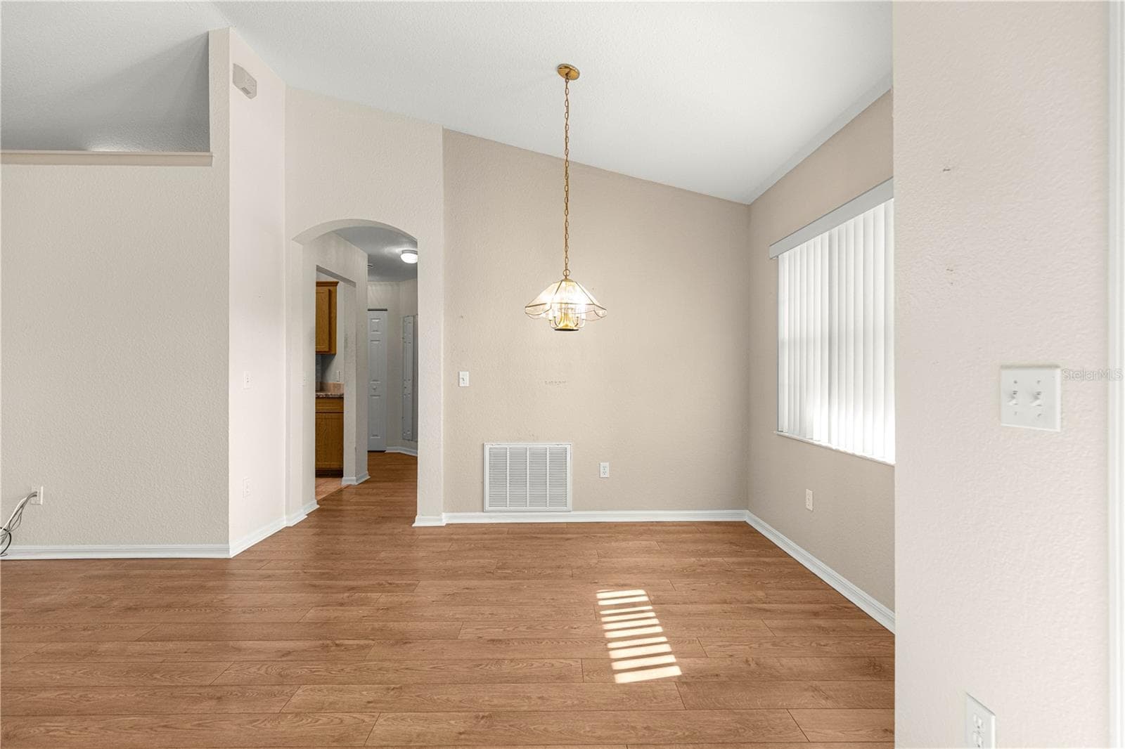 Single Family Residence at 11351 SE 175TH PL, SUMMERFIELD, photo 10 of 35