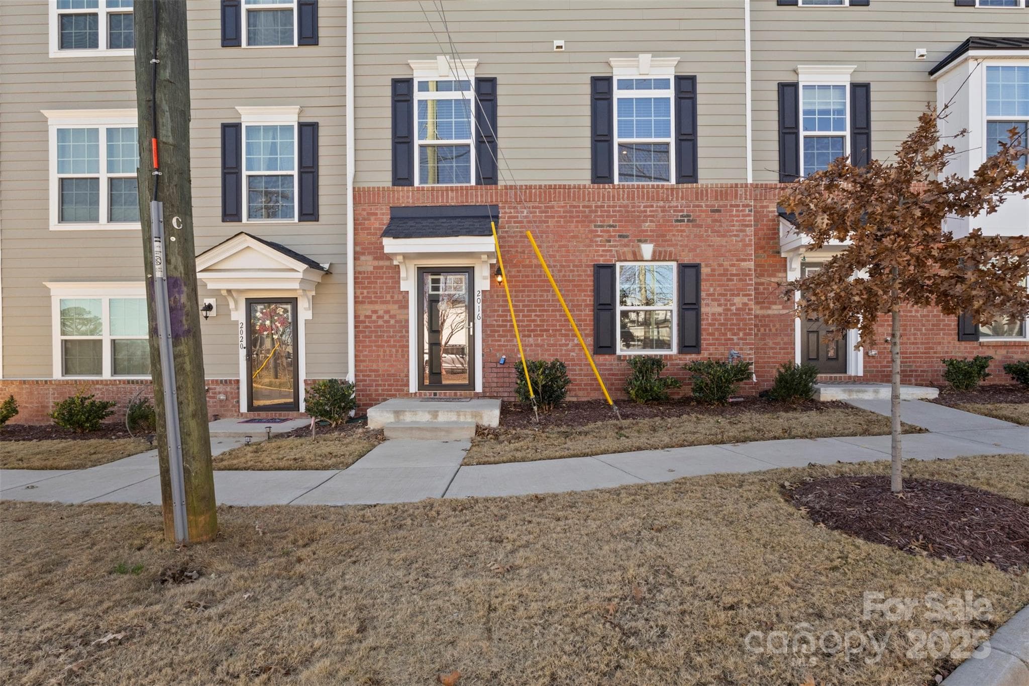 Townhouse at Gastonia, photo 2 of 48