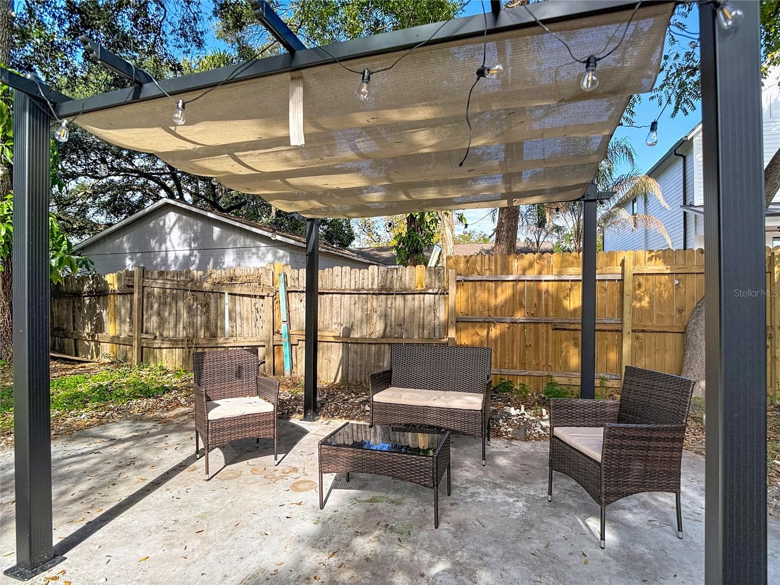 Single Family Residence at 402 E VIRGINIA AVE, TAMPA, photo 28 of 33