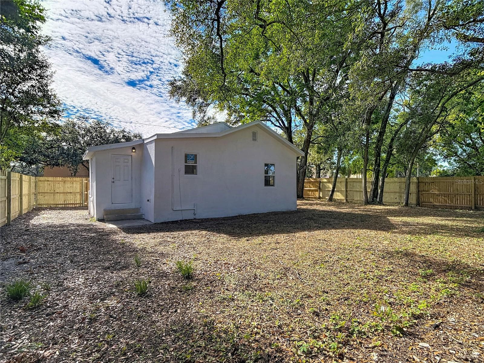 Single Family Residence at 402 E VIRGINIA AVE, TAMPA, photo 31 of 33