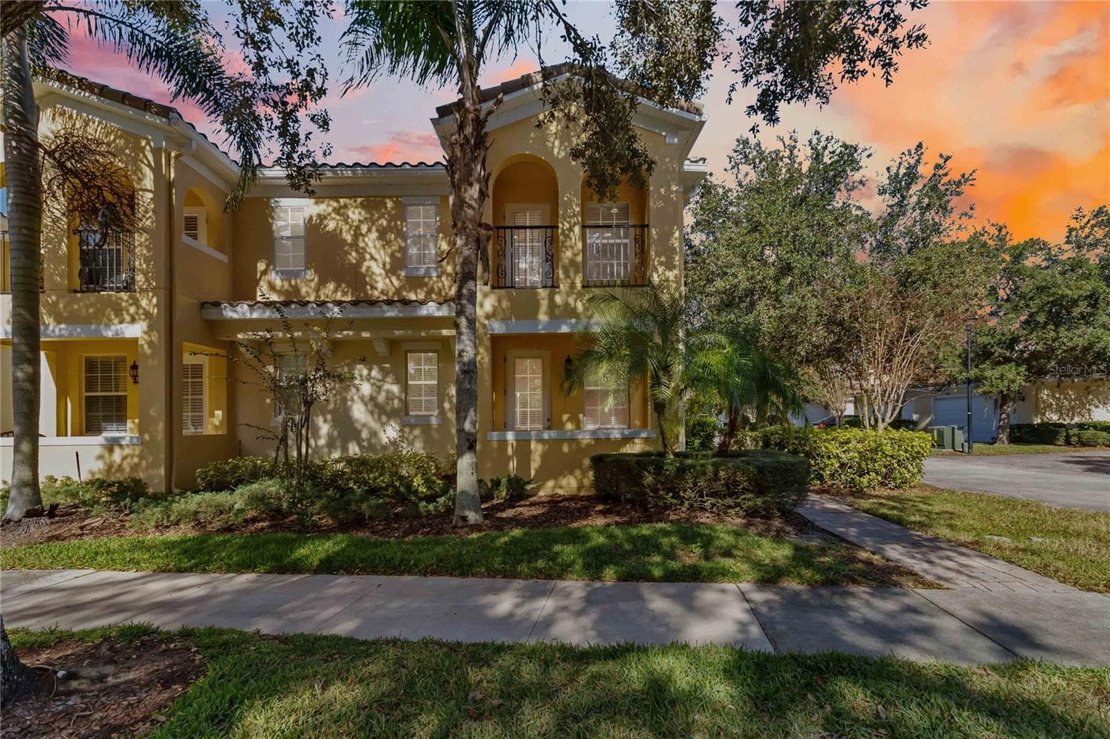 Townhouse at 8681 LOWER VILLAGEWALK CIR, ORLANDO, photo 4 of 62