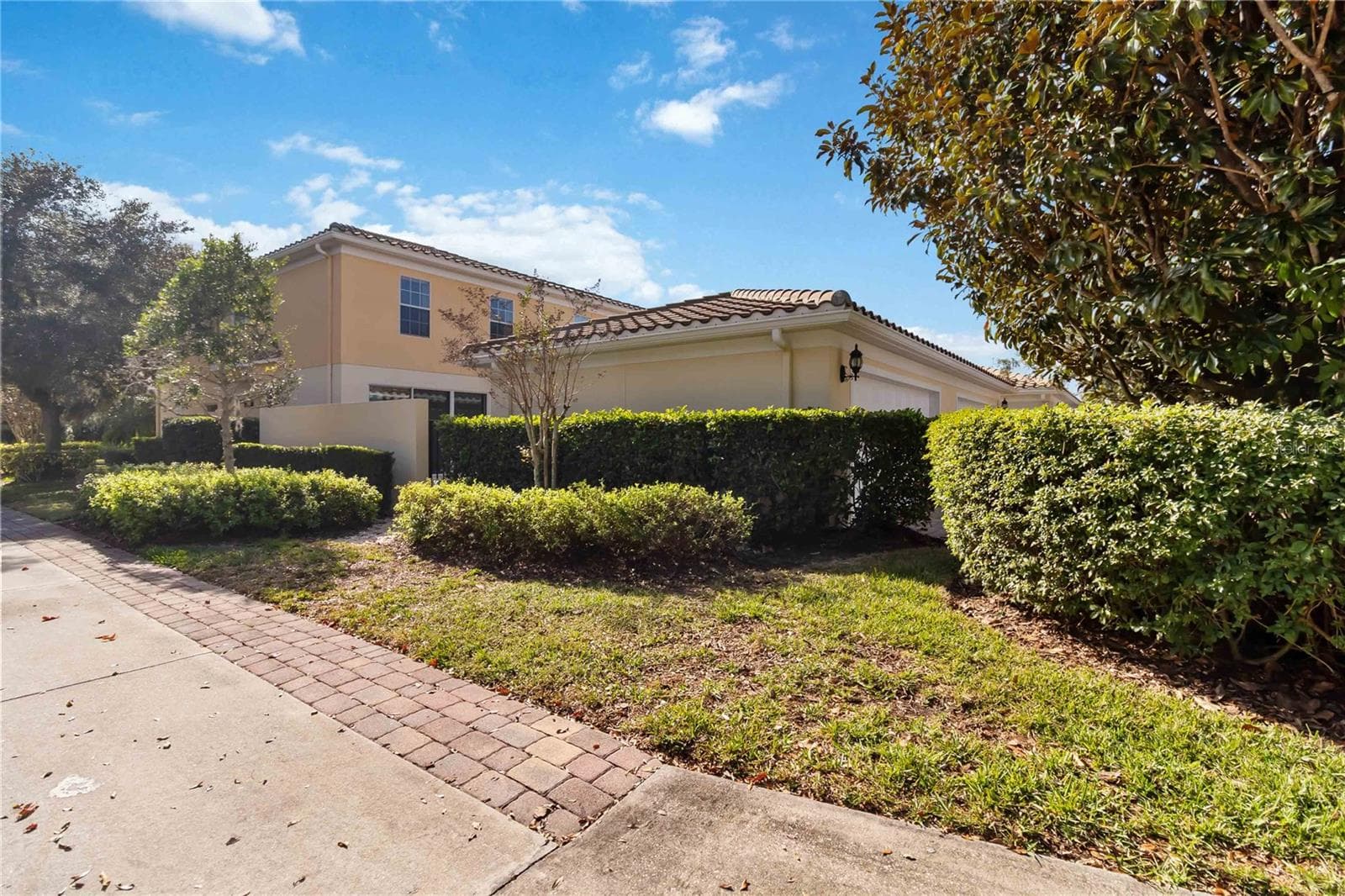 Townhouse at 8681 LOWER VILLAGEWALK CIR, ORLANDO, photo 9 of 62