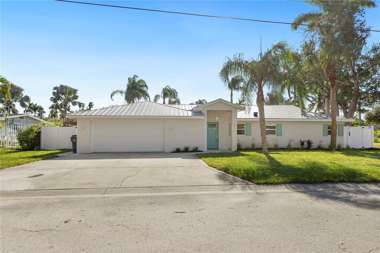 Single Family Residence at 6911 9TH AVE NW, BRADENTON, photo 17 of 59