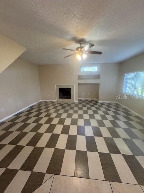 FAMILYROOM - 386 HAVERSHAM RD, DELTONA