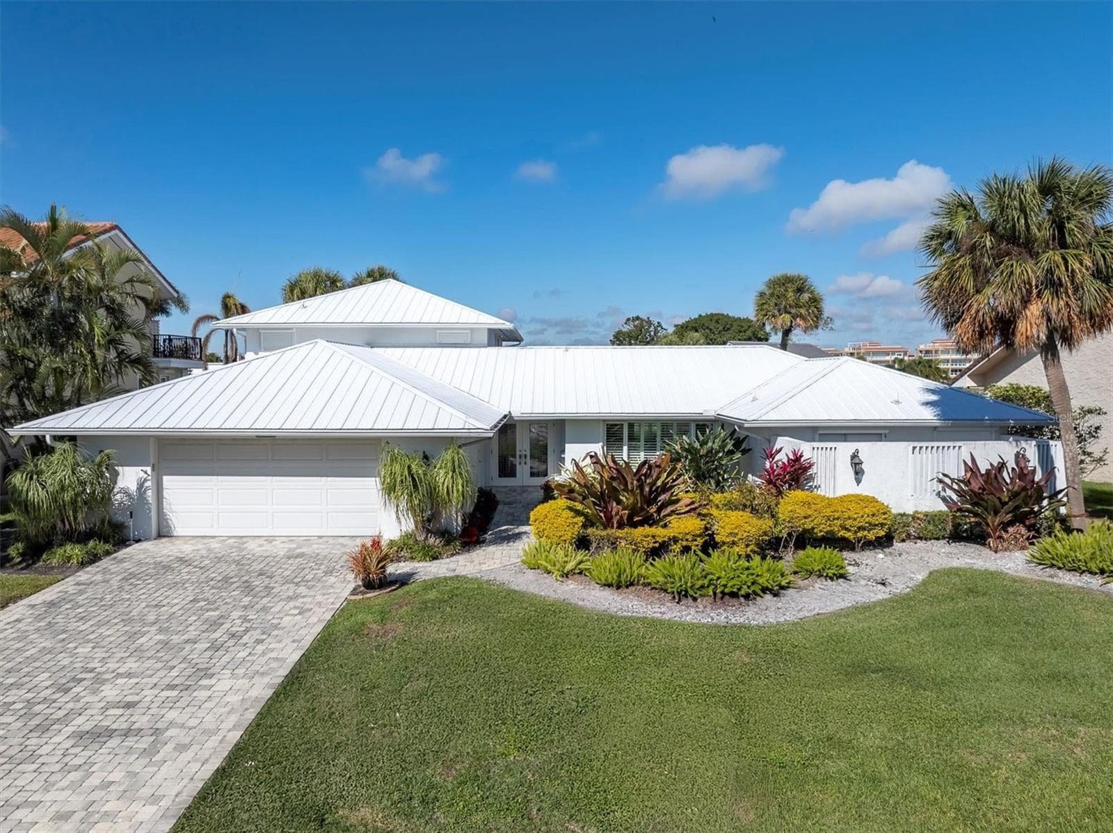 Single Family Residence at 4935 62ND AVE S, ST PETERSBURG, photo 2 of 44