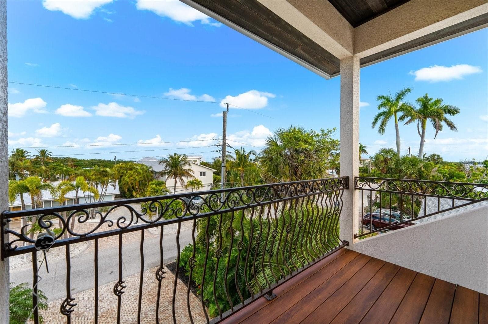 Single Family Residence at 511 BAYVIEW DR, HOLMES BEACH, photo 51 of 94