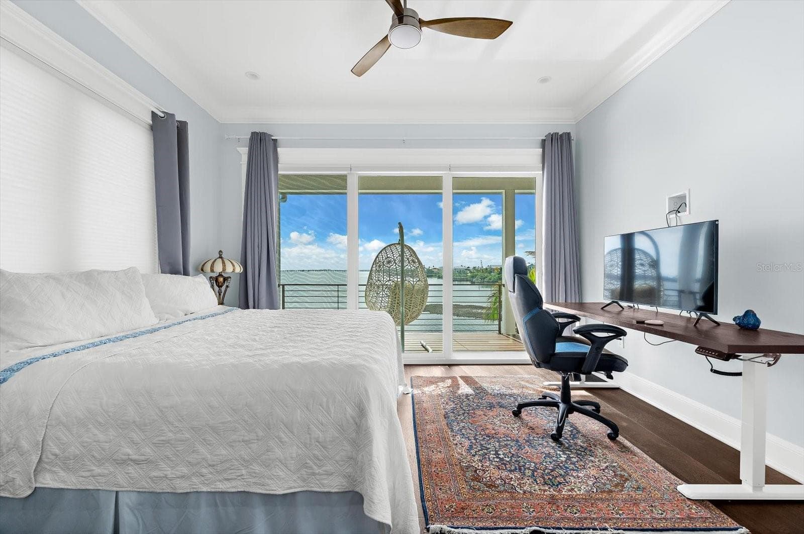 Single Family Residence at 511 BAYVIEW DR, HOLMES BEACH, photo 52 of 94