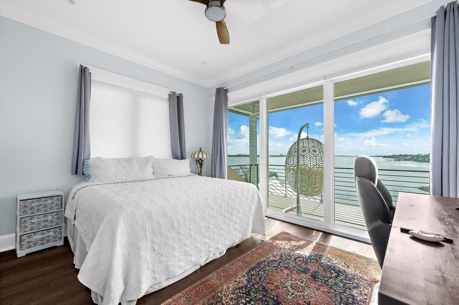 Single Family Residence at 511 BAYVIEW DR, HOLMES BEACH, photo 53 of 94