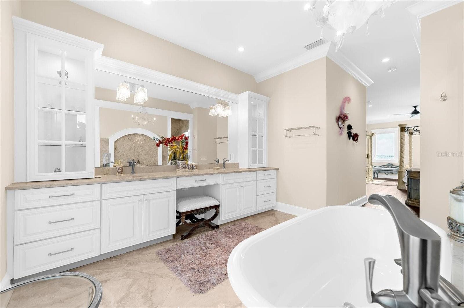 Single Family Residence at 511 BAYVIEW DR, HOLMES BEACH, photo 62 of 94