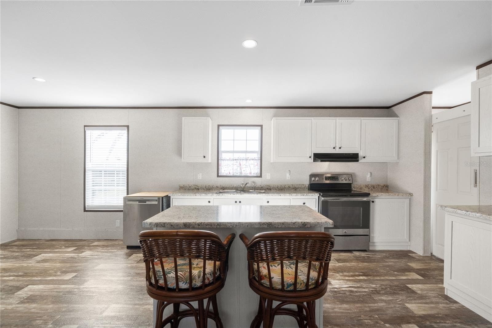 Manufactured Home at 224 WOLVERINE AVE, NORTH PORT, photo 13 of 48
