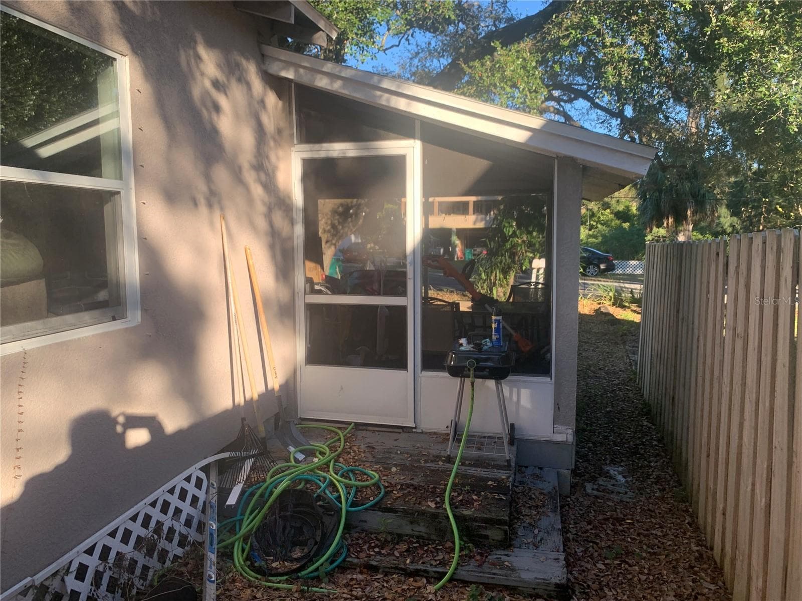 Single Family Residence at 1880 SYLVAN DR, CLEARWATER, photo 14 of 17