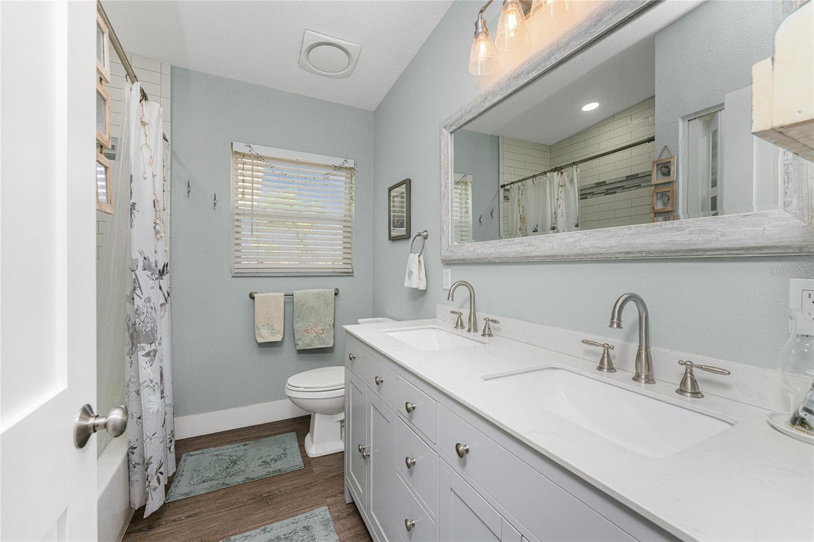 Guest Bathroom - 501 CANAL WAY, NOKOMIS