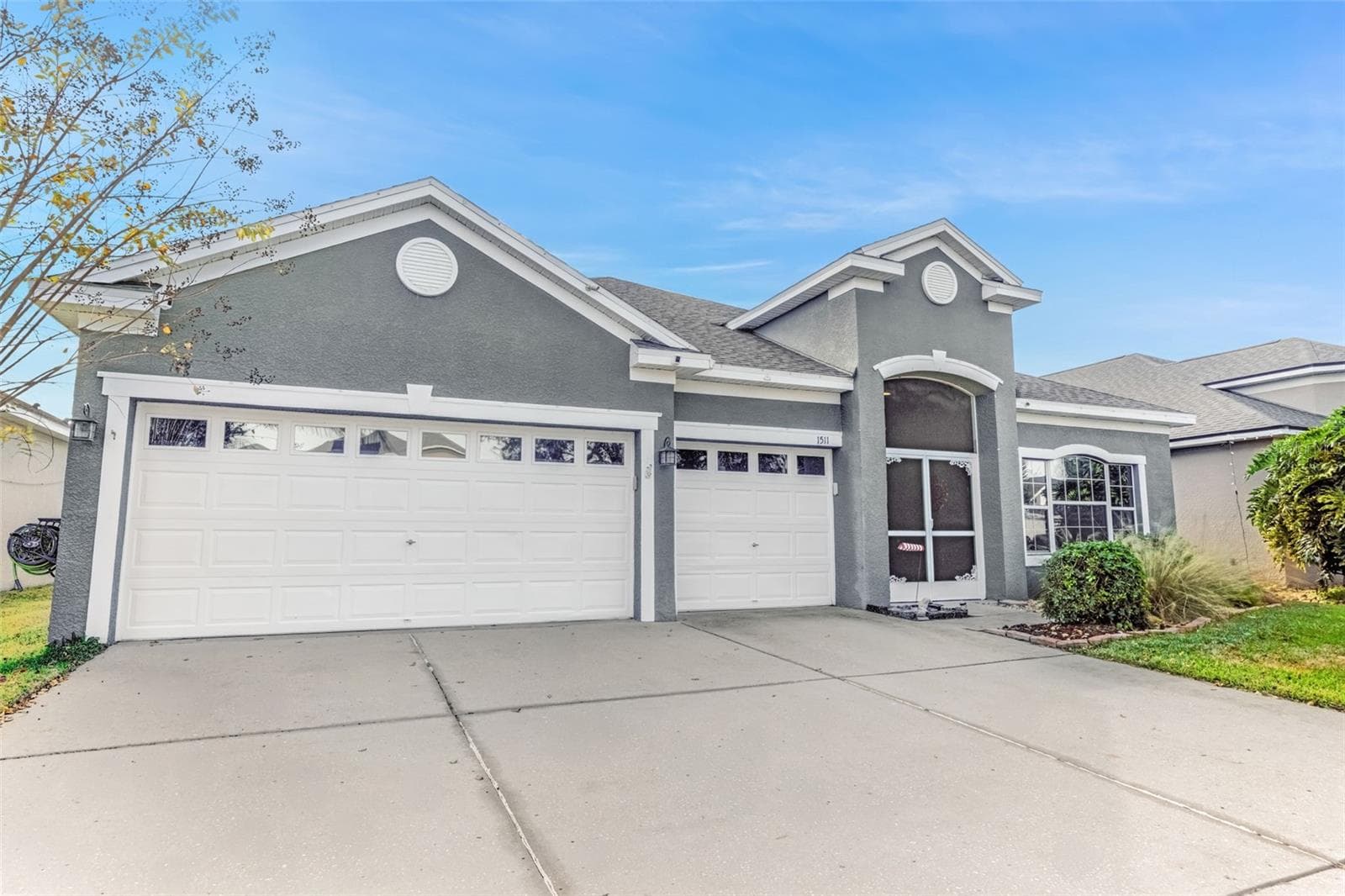 Single Family Residence at 1511 BONITA BLUFF CT, RUSKIN, photo 2 of 47