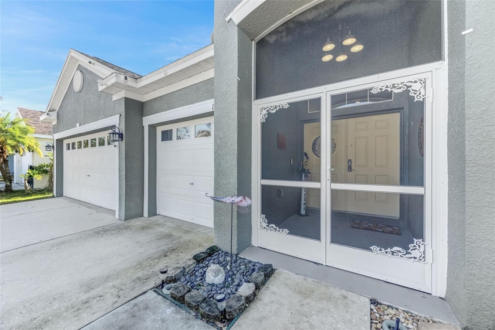 Single Family Residence at 1511 BONITA BLUFF CT, RUSKIN, photo 3 of 47