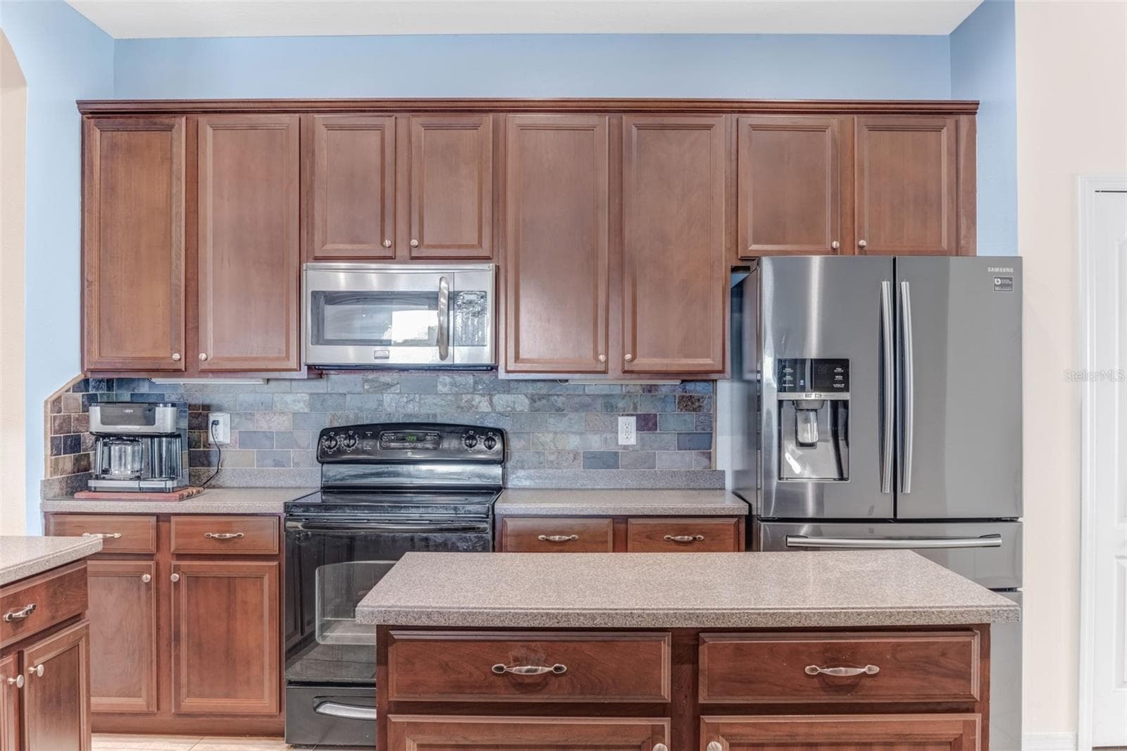 Single Family Residence at 1511 BONITA BLUFF CT, RUSKIN, photo 12 of 47