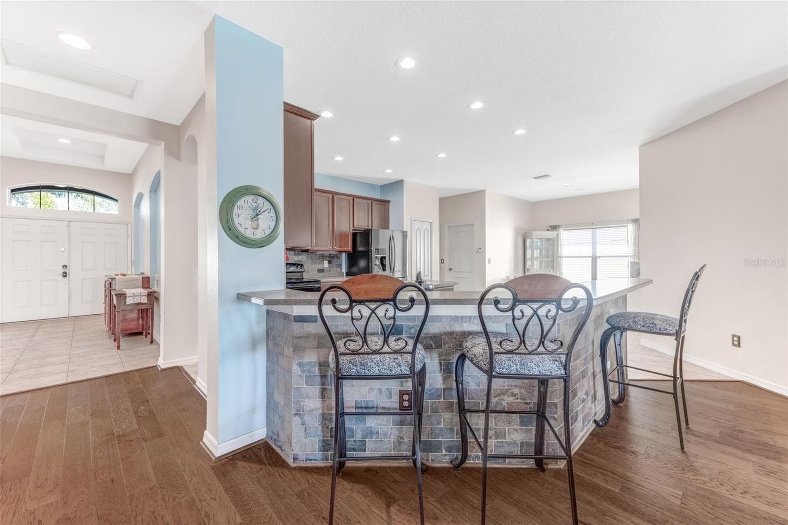 Single Family Residence at 1511 BONITA BLUFF CT, RUSKIN, photo 17 of 47