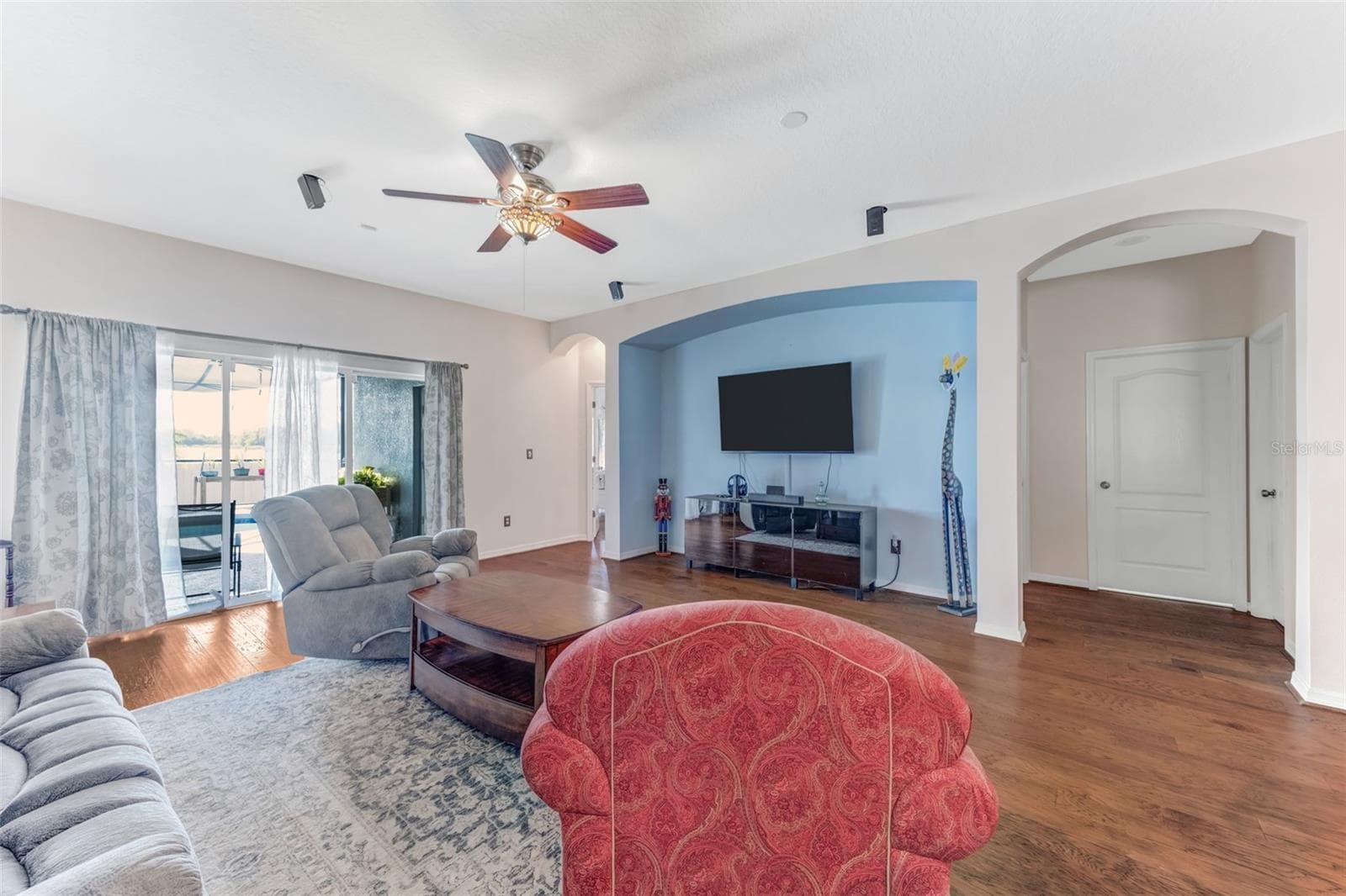 Single Family Residence at 1511 BONITA BLUFF CT, RUSKIN, photo 18 of 47