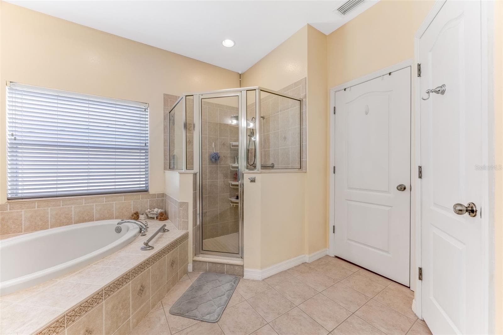 Single Family Residence at 1511 BONITA BLUFF CT, RUSKIN, photo 26 of 47