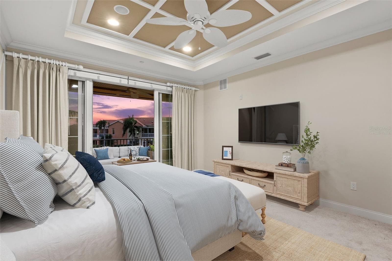 Virtually staged. - 8 ACADEMY WAY S #123, ST PETERSBURG