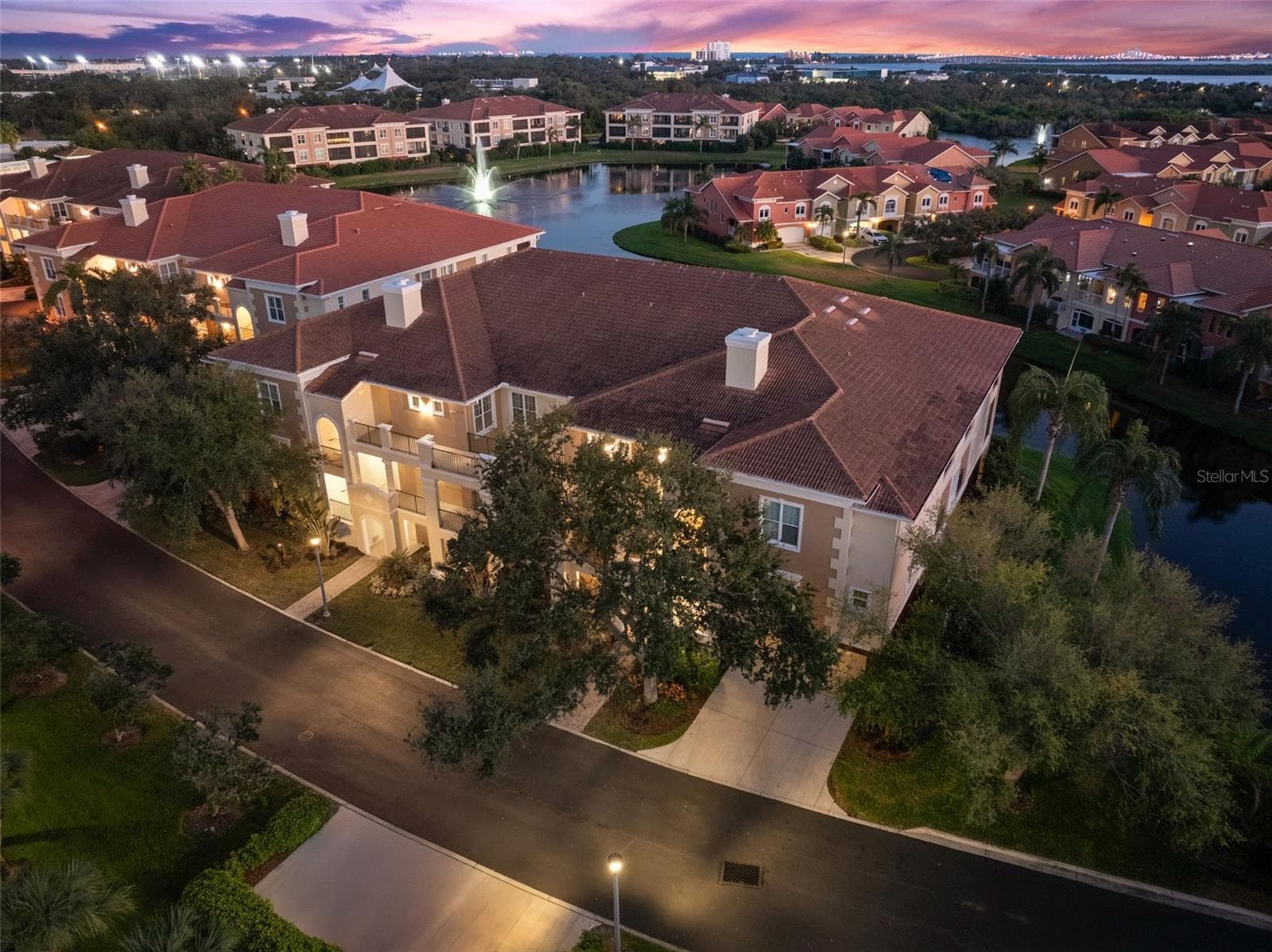 Condominium at 8 ACADEMY WAY S #123, ST PETERSBURG, photo 42 of 48