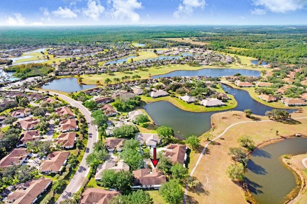 Condominium at 2608 NEWCOMB CT #2608, SUN CITY CENTER, photo 4 of 36