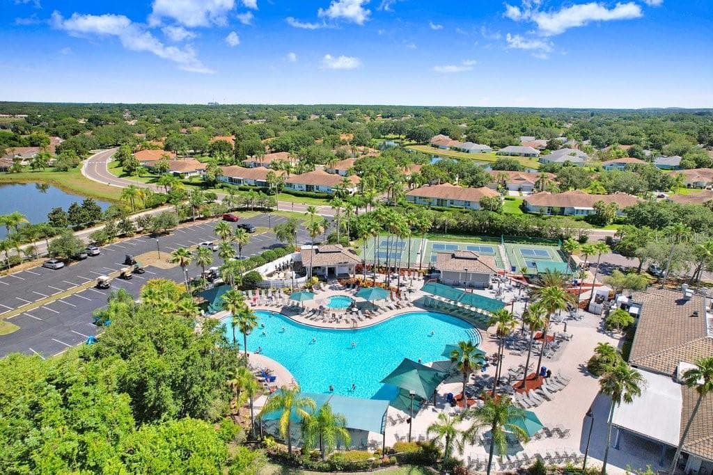 Condominium at 2608 NEWCOMB CT #2608, SUN CITY CENTER, photo 10 of 36