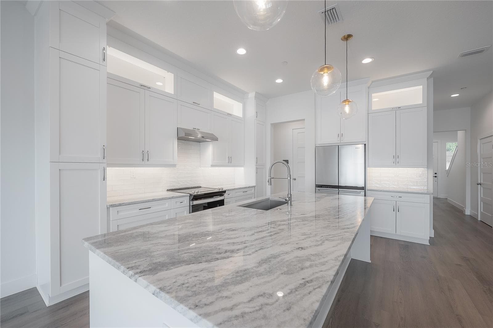 Townhouse at 5530 N 9TH ST #3, TAMPA, photo 10 of 71