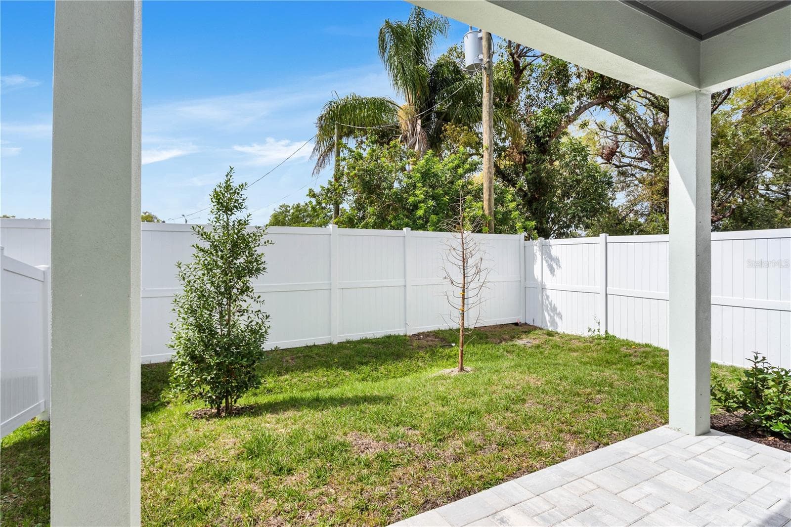 Valet entry space from garage - 5530 N 9TH ST #3, TAMPA