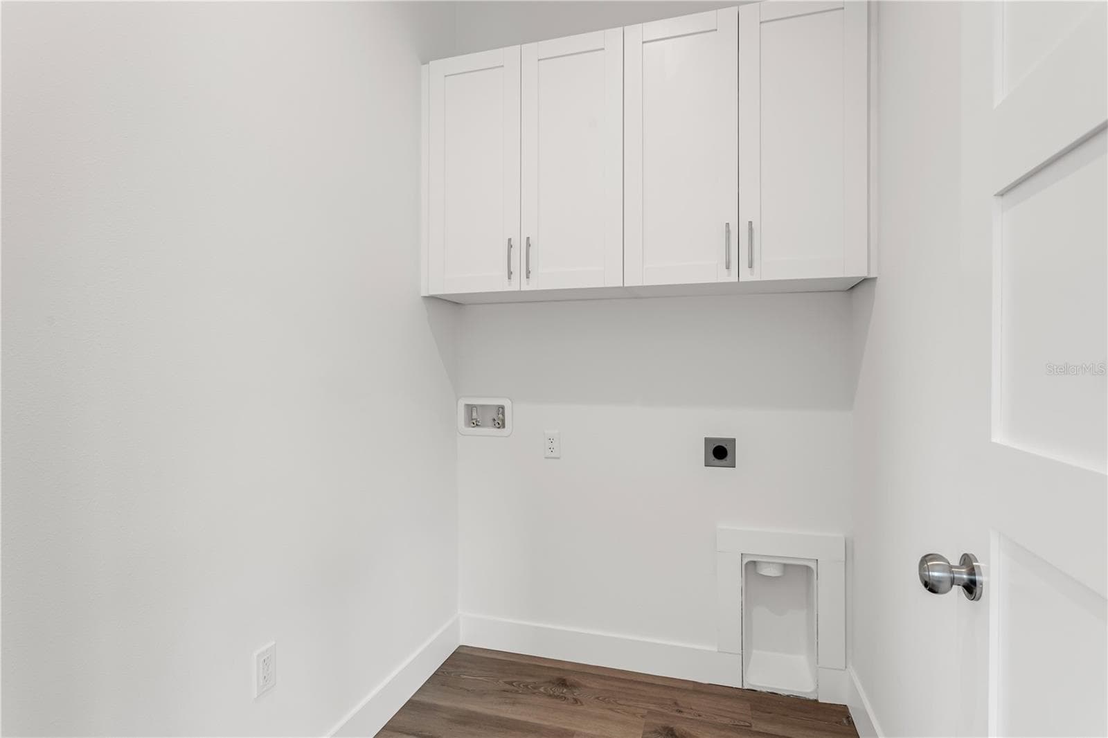 Laundry room - 5530 N 9TH ST #3, TAMPA